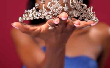 Who will take the crown?!